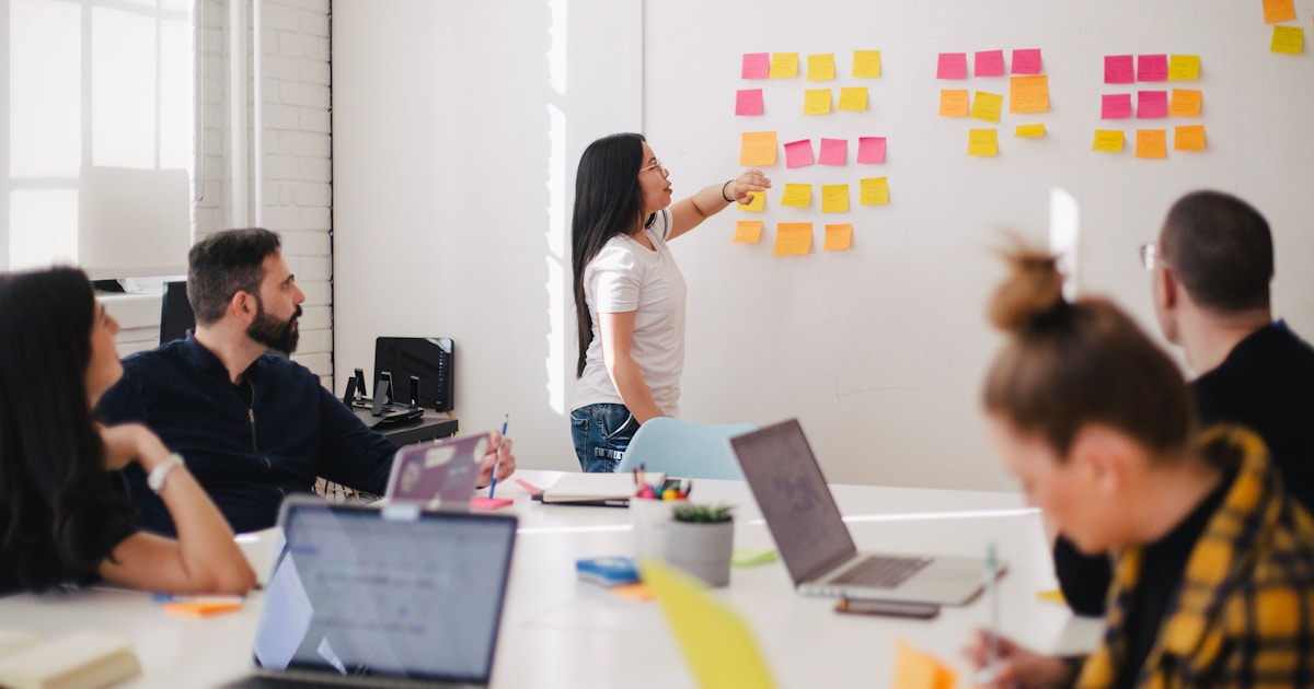 CRM vs logiciel prospection commerciale comparatif